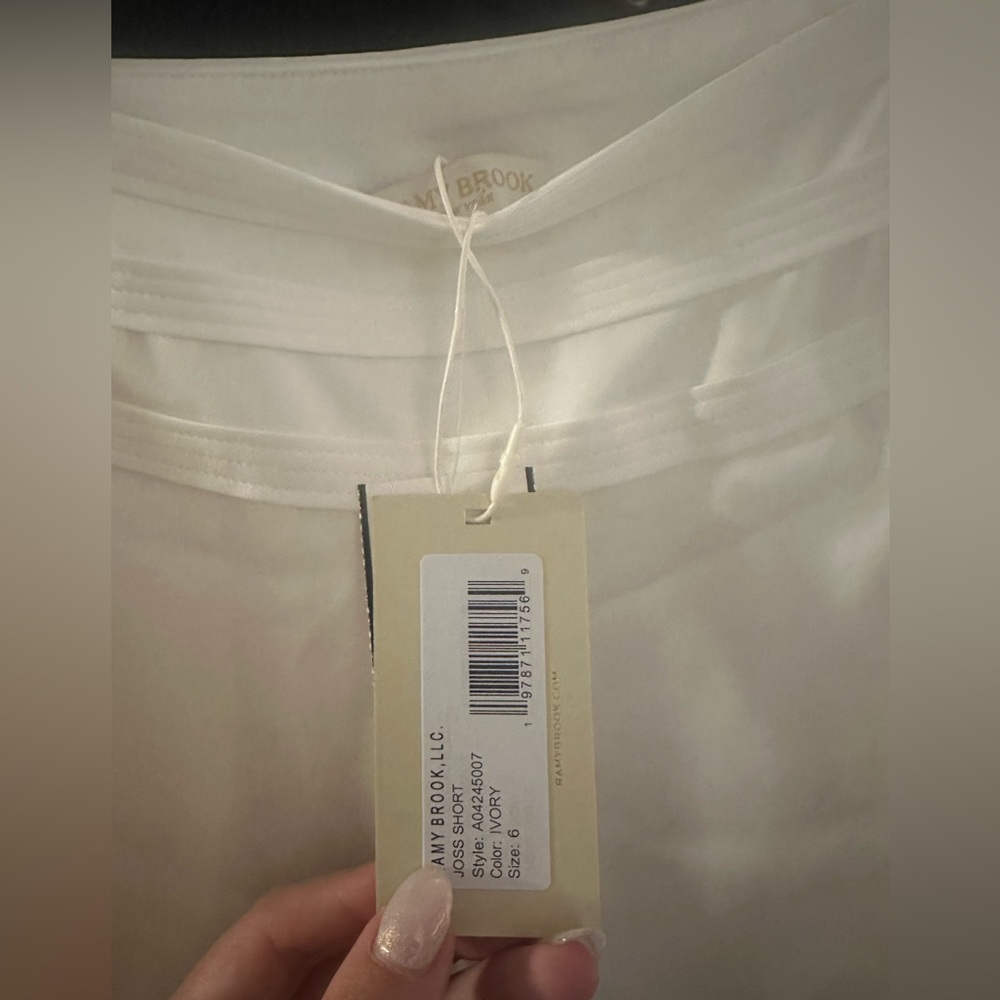 NWT RAMY BROOK Joss Satin Shorts - Picture 8 of 9